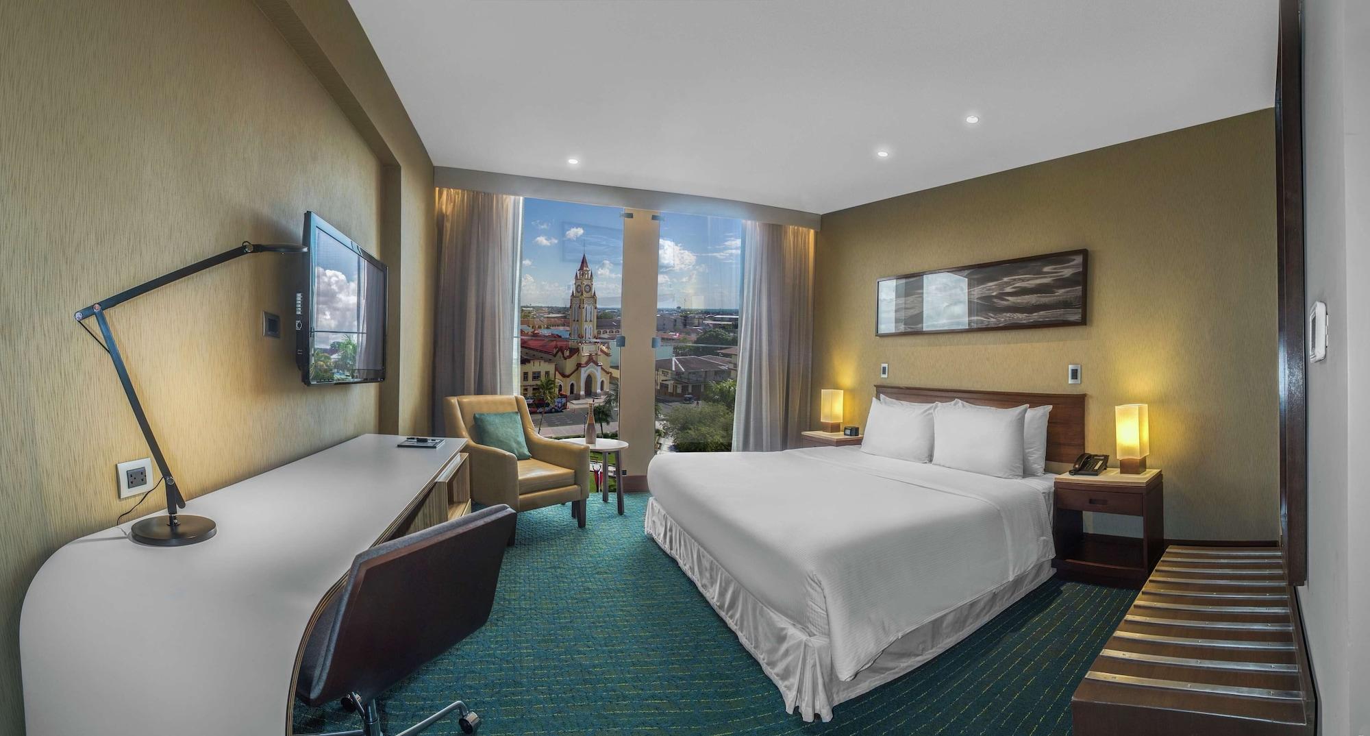 Doubletree By Hilton Iquitos Ξενοδοχείο Εξωτερικό φωτογραφία